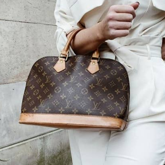 Louis Vuitton Handbags - 💎✨Authentic✨💎Louis Vuitton Hand Bag